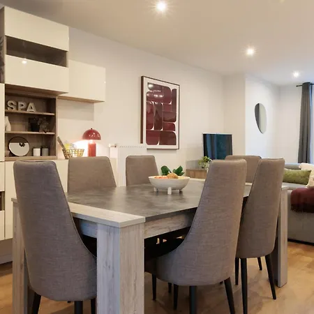Habitación en casa particular Spacieux En Centre-ville